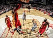 九游娱乐网页-绝杀之夜，当格瓦迪奥尔的尘埃落定，哈基米让整个巴尔干屏息