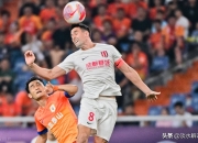 九游体育APP下载-激烈比赛再现，球员全力拼搏