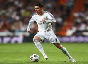 九游体育平台-跨界统治力，从雄鹿收割老鹰到布伦森欧冠接管—唯一性的竞技哲学