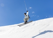 九游中国-孔德一锤定音，希腊战术铁壁完美压制南美狂飙