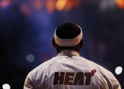 九游app下载-舞台越大越强！卡拉斯科闪耀墨西哥，关键战助球队力克秘鲁争冠