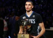 九游娱乐app下载-铁血公牛铸就防守神话，孤胆詹姆斯扛起整座城池