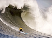 九游体育官方入口-奇迹之夜，泰国队绝杀日本队，安赛龙扛起全队的背后